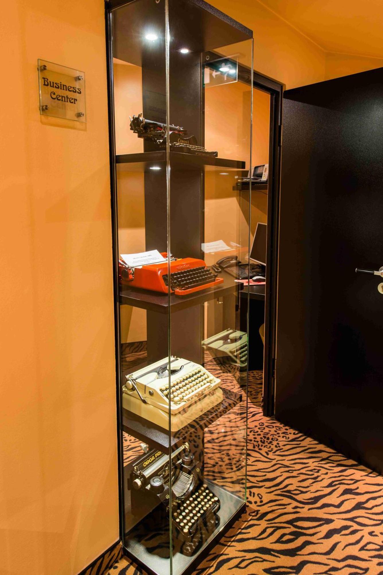Hotel Concorde Франкфурт-на-Майне Экстерьер фото